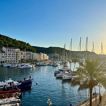 Joli T3 Sur Le Port De Bonifacio Avec Vue Mer Exterior photo